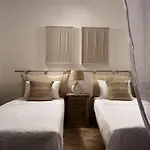 Villa Yiannis - Private Pool & Endless Sea View, By Zantewize *