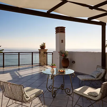Yiannis - Private Pool & Endless Sea View, By Zantewize